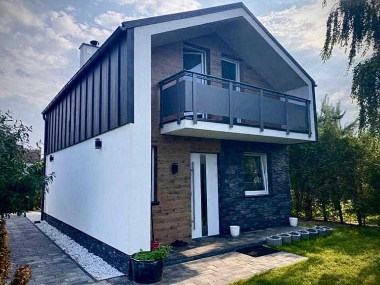 Domki pod gwieździstym niebem - B&B Zastawie