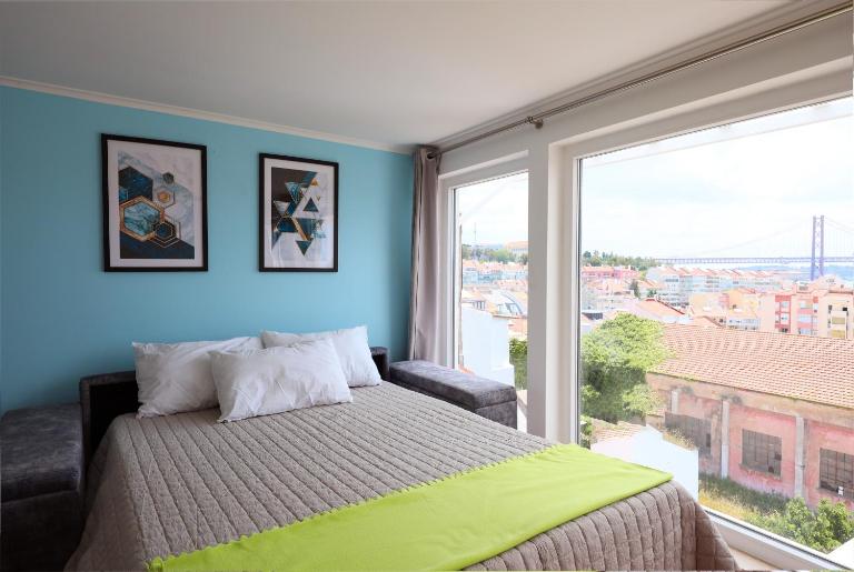 Apartment Ajuda Tagus River View - B&B Lisbona