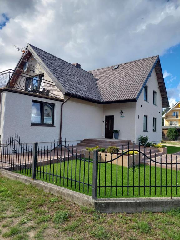 CYKADA 4 - B&B Ostrowo