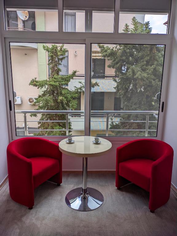 Red coral apartments - Bed and Breakfast Durrës