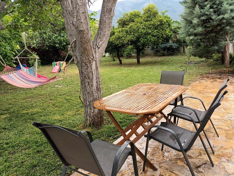 The Country House in Amarynthos - B&B Yimnón