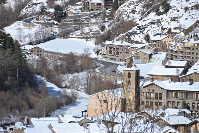 Appartement au coeur d'Ordino HUT7872 - B&B Ordino