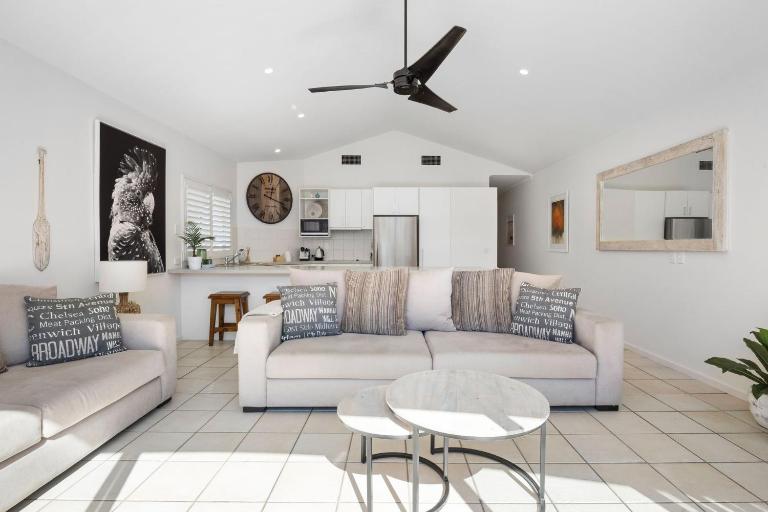 8 235 Gympie Tce Noosaville - B&B Neusa Vale