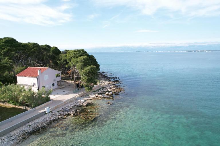 Apartman Villa Adrijana - Ferienwohnung Ugljan