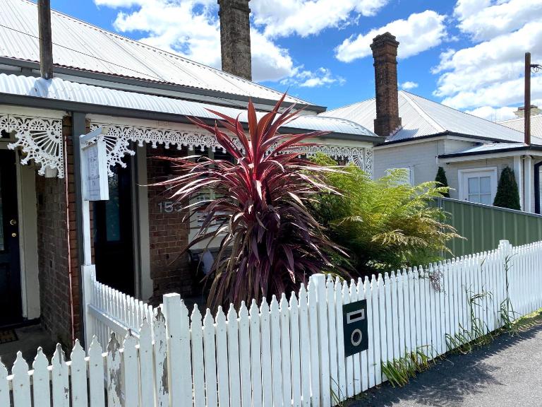 The Edward Townhouse 153 - Tastefully Styled - B&B Orange