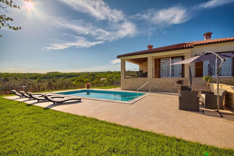 Casa Leone by Istra Vacation - Ferienwohnung Žminj