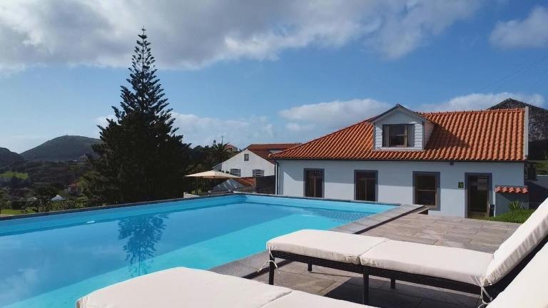 Azores Haven Hill - B&B Horta