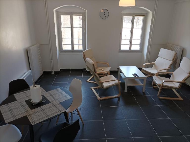 O'Couvent - Appartement 521 - 4 chambres - 91 m2 - Deuxième étage - B&B Salins-les-Bains