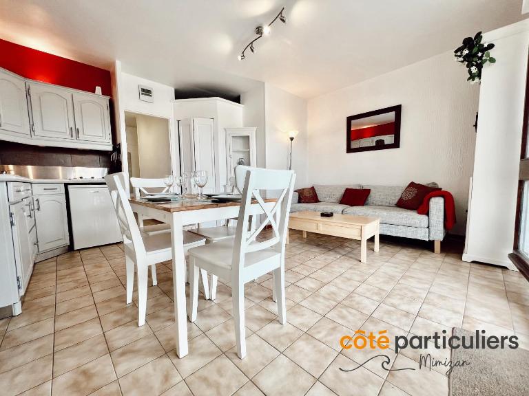 AU PETIT LOGIS - Apt T1 Bis avec terrasse à 500m de l'Océan - Chambres d'hôtes Mimizan