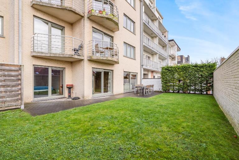 Luxury apartment with garden close to the beach - Ferienwohnung Ostende