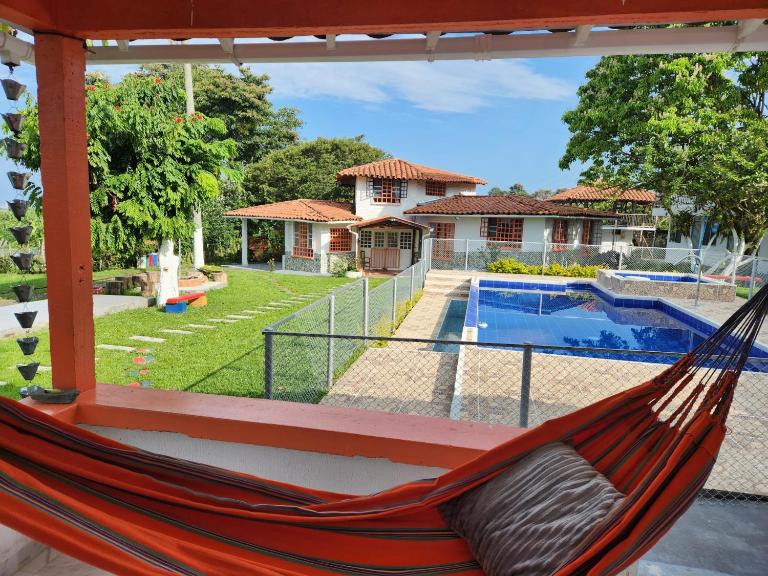 Villa Mimosa Finca Hotel - Bed and Breakfast Quimbaya