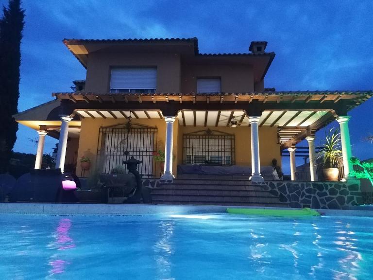 Chalet con encanto - B&B Cobisa