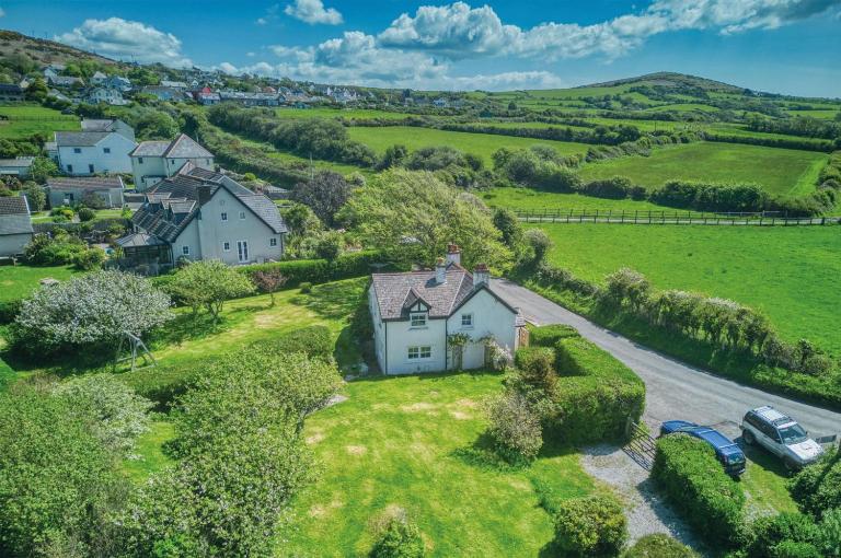 Dollars Cottage - 4 Bedroom Cottage - Llangennith - B&B Llangennith