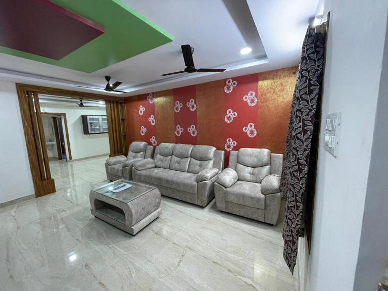 Servostay Furnished 3 BHK in Prime Location Near Arilova - 3rd Floor - B&B Rasapūdipalem