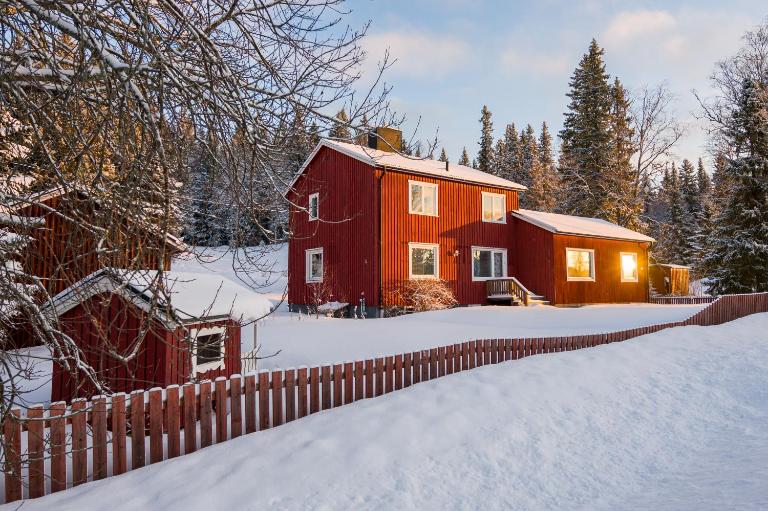 The bear's den - Bed and Breakfast Håkafot