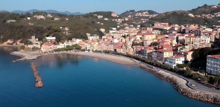 Lerici D'amare a 3 min a piedi dalla spiaggia - Chambres d'hôtes San Terenzo