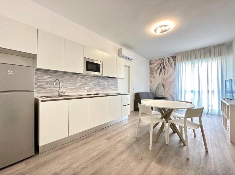 Costa del sol - Carraro Immobiliare - Family Apartments - Ferienwohnung Lido di Jesolo
