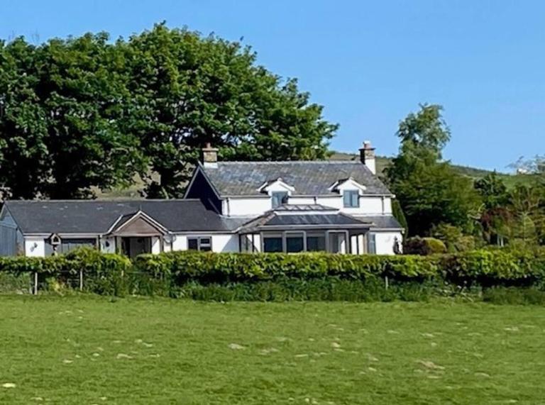 3-Bed Cottage Near Lake Vyrnwy Garden & PetsOk - B&B Hirnant
