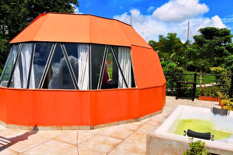 Glamping Arkdia. La Utopía - Bed and Breakfast Santa Rosa de Cabal