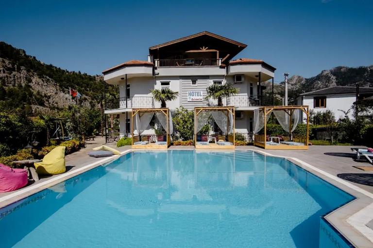 Bybassios Orhaniye - B&B Orhaniye