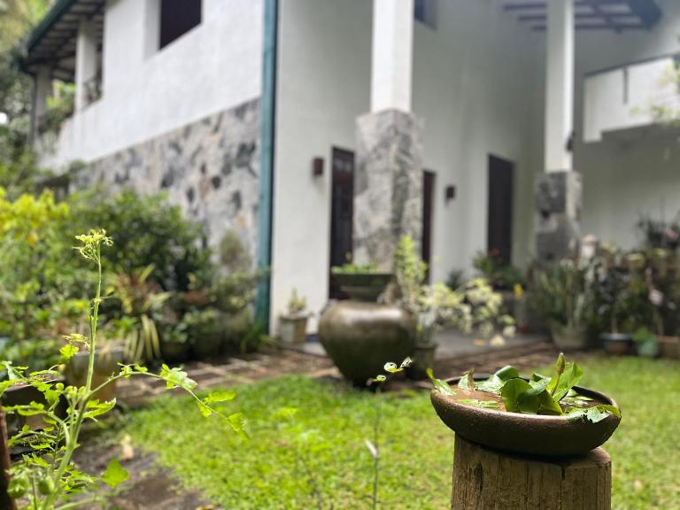 Rustic Mahaweli - B&B Kandy