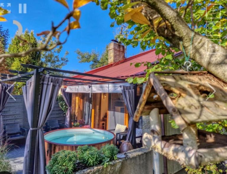STRÓŻÓWKA SKI&SPA Domek nad rzeką z ogrodem i jacuzzi,narty. - B&B Stróża