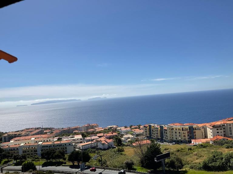 Moniz Apartment - Bed and Breakfast Caniço