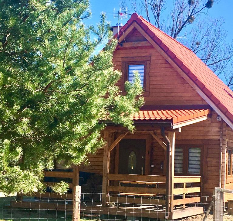 Domek z bala Mazury - B&B Orzyny