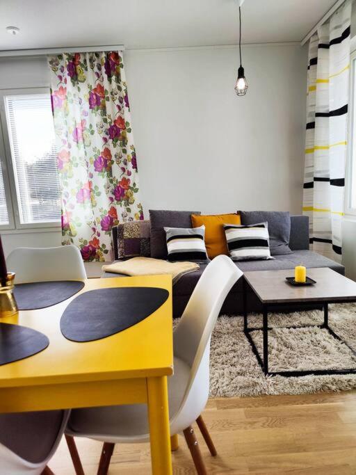 Beaivváš - luminous city home - B&B Rovaniemi