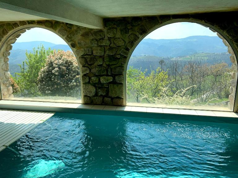 Les chambres de la Bastide - B&B Saint-Sauveur-de-Montagut