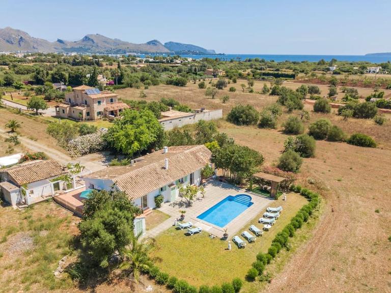 Mallorquin Oasis with natural pool 5min from the beach - Ferienwohnung Port de Pollença