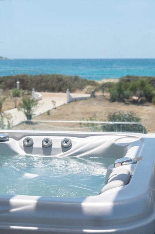 Sea Lilies Suites - Chambres d'hôtes Pláka