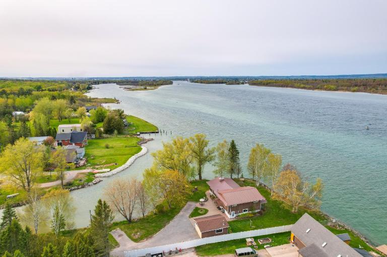 Riverfront Sault Ste Marie Home w/ Dock! - B&B Sault Ste. Marie