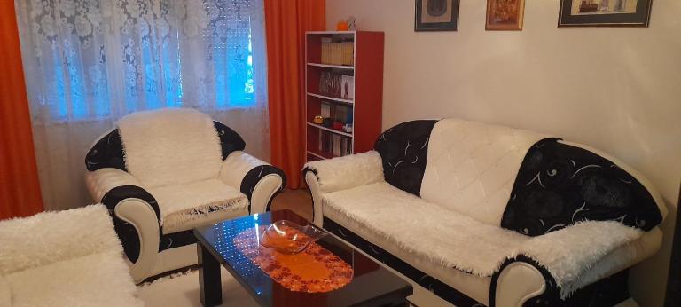 Apartman Monte - B&B Cettigne