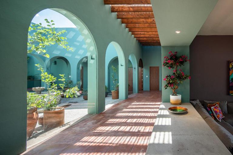 HOLT Balcones Guesthouse - Two Double Beds Room - B&B San Miguel de Allende