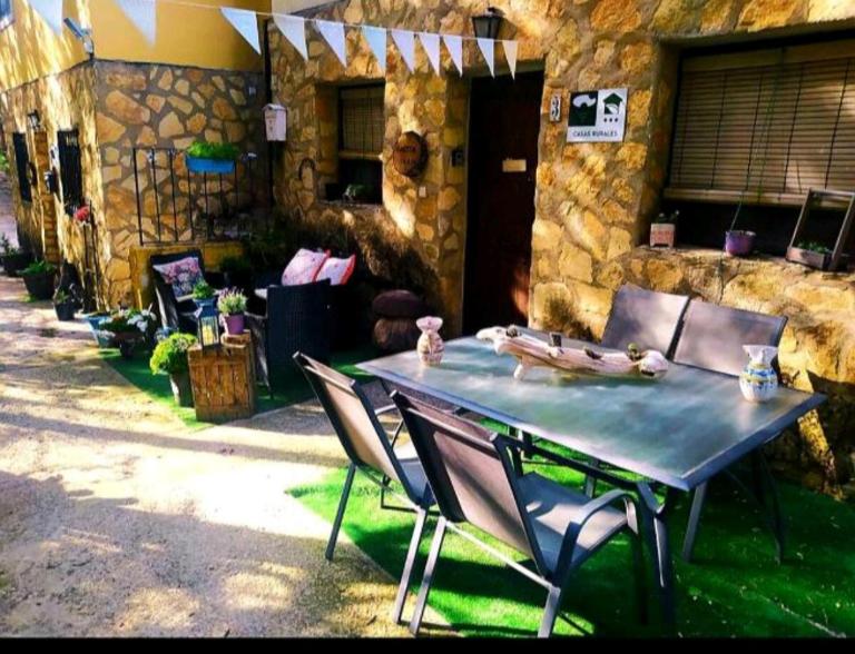 Casita en la Sierra - Bed and Breakfast Tragacete