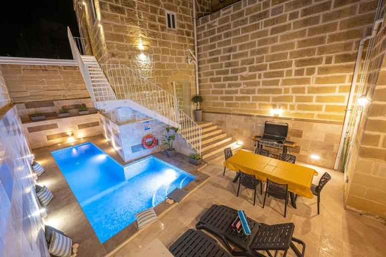 Tal-Andar Farmhouse - B&B Kerċem