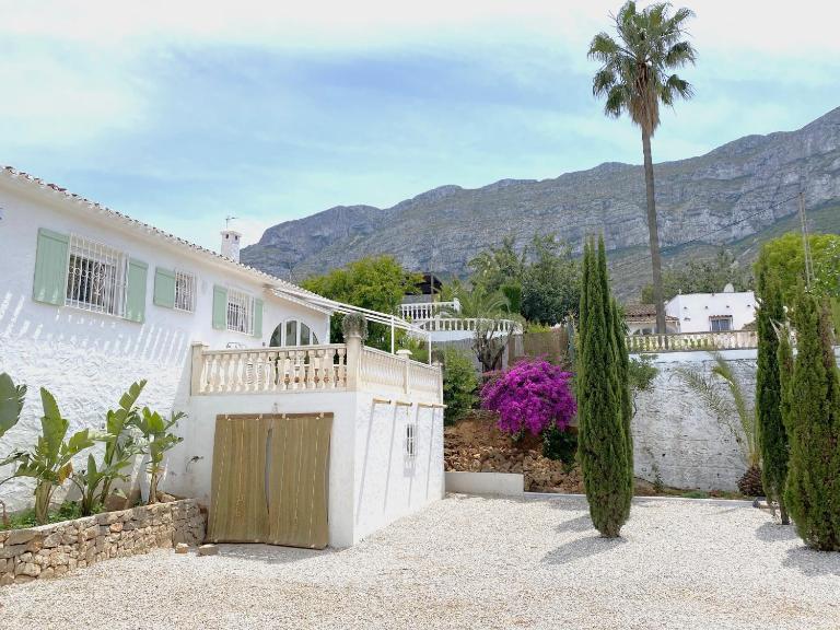 Casa Bonavida - Acogedora Villa Independiente - B&B Denia