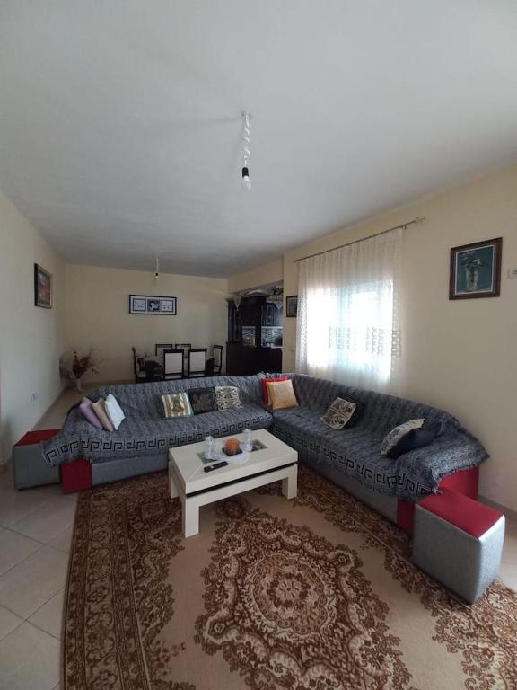Dervishaj Apartments - B&B Ksamil