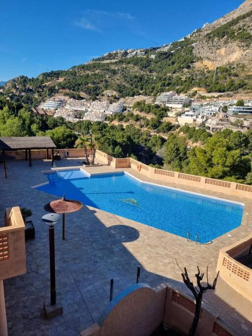 Pueblo Mascarat, 50 m al mar, 3 piscinas - Ferienwohnung Altea la Vella