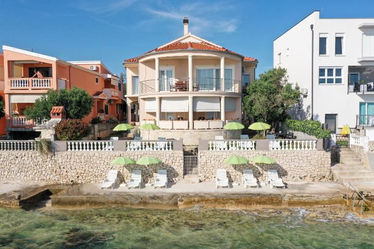 Apartments Kiara Bibinje - Ferienwohnung Bibinje
