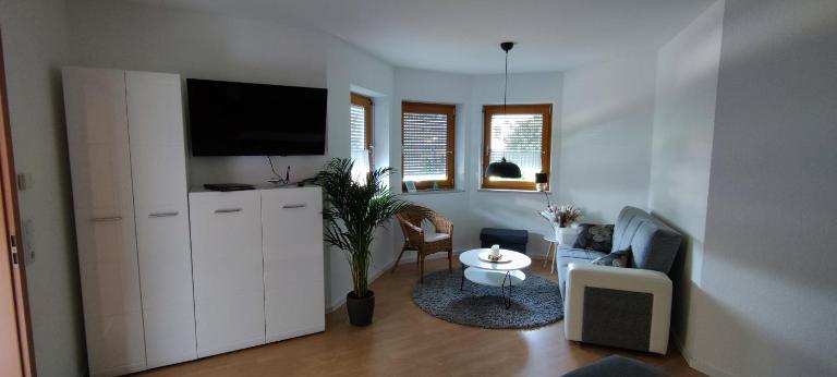 Moderne Ferienwohnung Lindlar, Dorf- und Waldnah, Gratis W-Lan, NR - B&B Lindlar