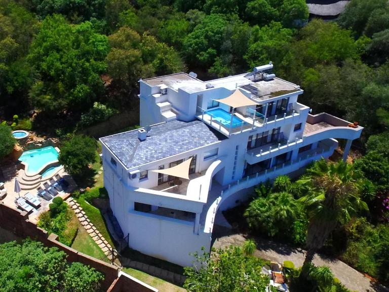 El Shadai Guest House & Spa Hartbeespoort - Bed and Breakfast Hartbeespoort