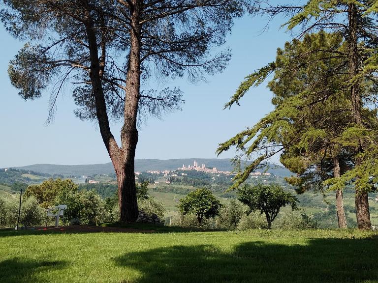Agriturismo Poggio Rotondo - Bed and Breakfast San Gimignano