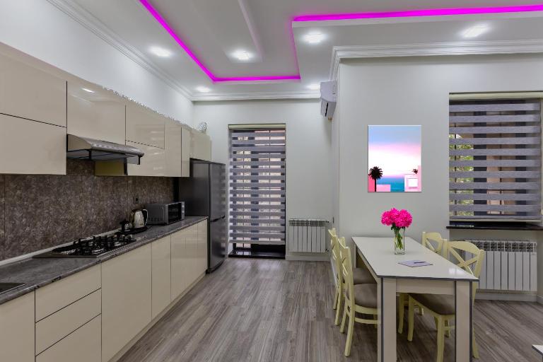 Apartment close to İzmir Park - B&B Baku