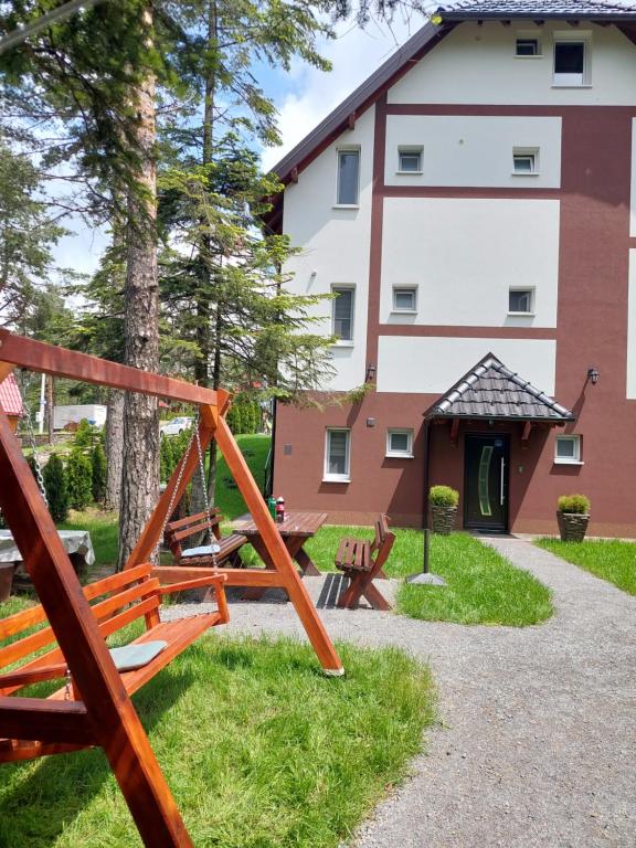 Apartmani Borova Iglica Divčibare - Chambres d'hôtes Divčibare