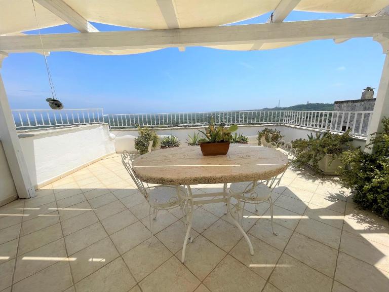 Marcopolo House Ostuni - Centro Storico - Bed and Breakfast Ostuni