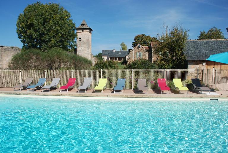 Le Chateau de Pervinquieres - B&B Ginals