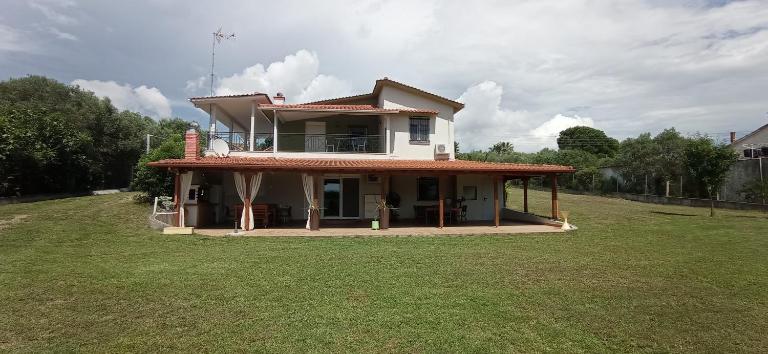 Casa Soare - B&B Nea Kallikrateia