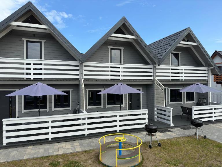 Domki I apartamenty Mila - Bed and Breakfast Sarbinowo